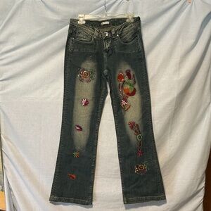 Y2K Women’s Embroidered w/ Flowers & Bird Flare Vintage Jeans Sz 6